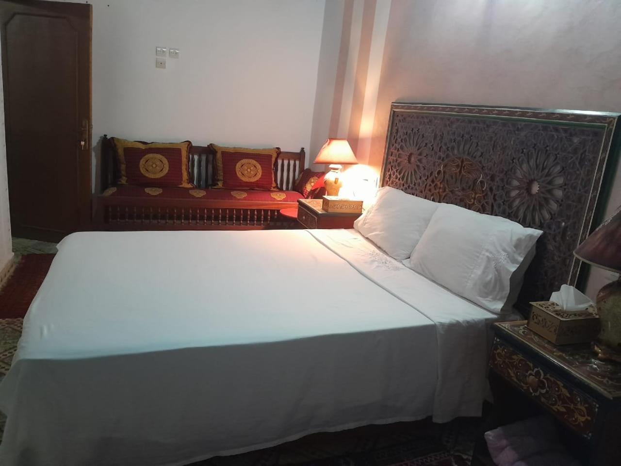 Apartamento Famille Fahym Fez Exterior foto